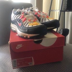 Nike Air Max 98 size 9 men